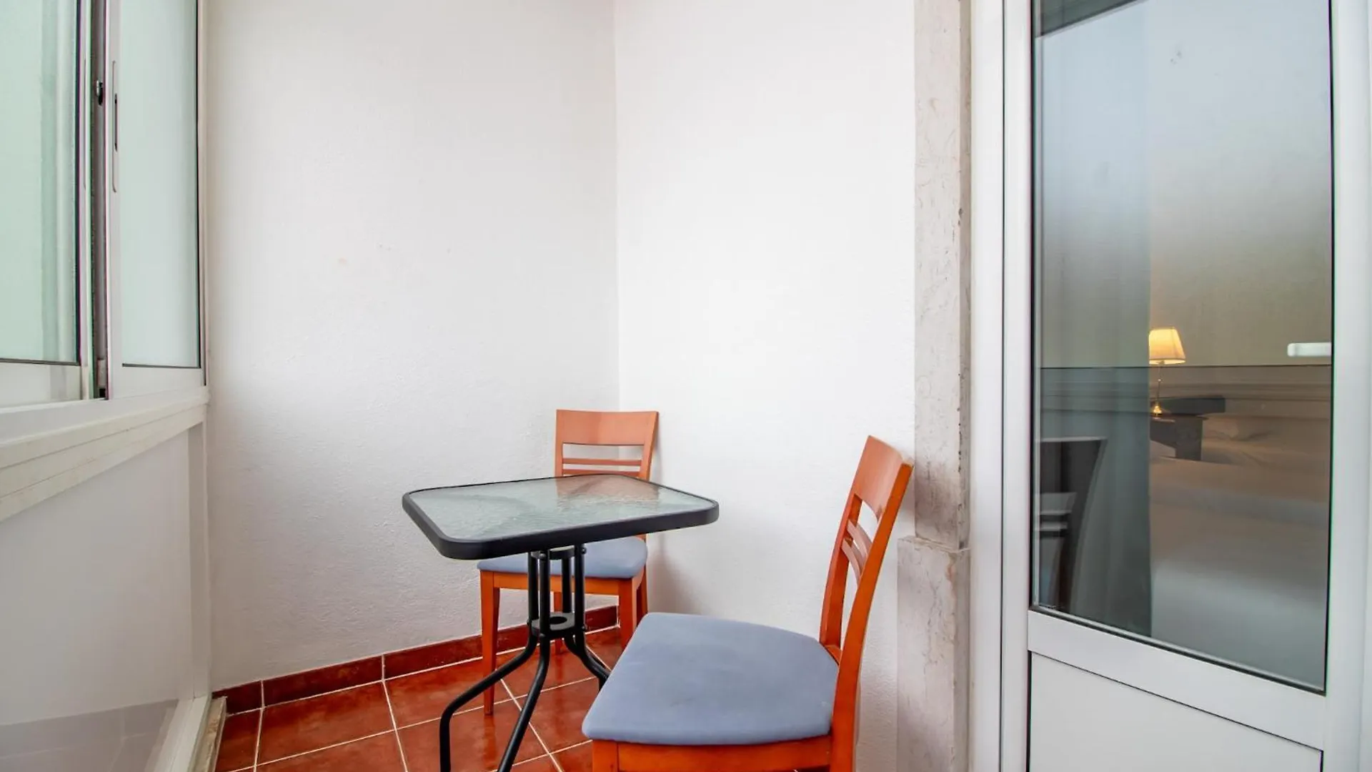 Konukevi Arroios - Third Floor Otel Lisboa